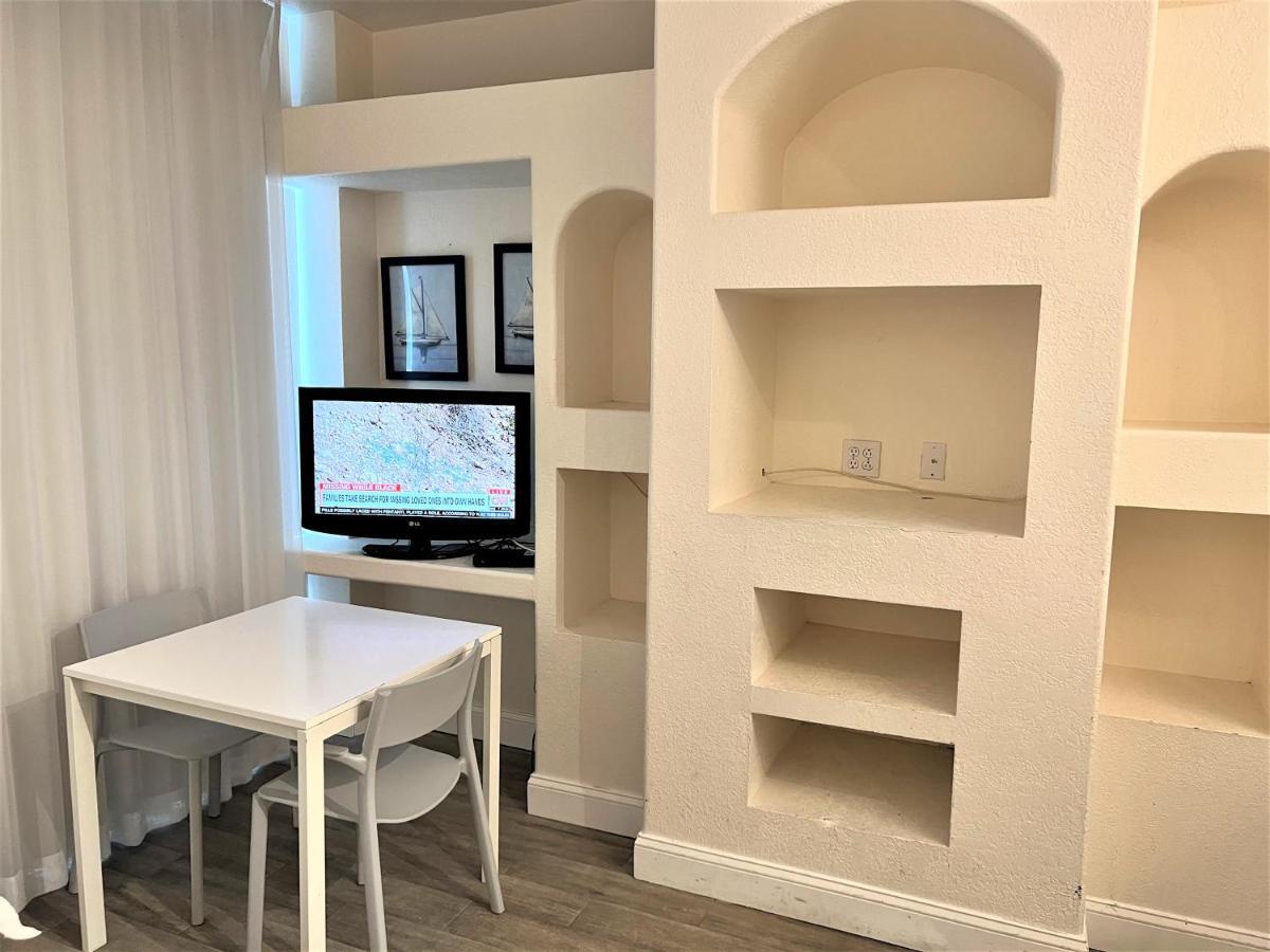 Ocean Front Units At Miami Beach Exterior foto